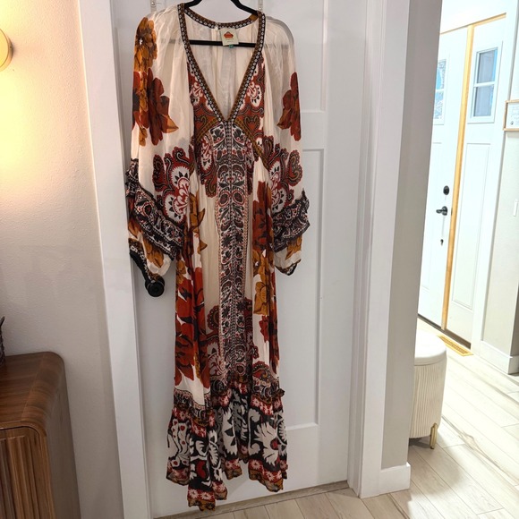 FARM Rio Dresses & Skirts - Farm Rio Sand Winter Tapestry V Neck Maxi Dress L Floral Ruffle Boho Fall